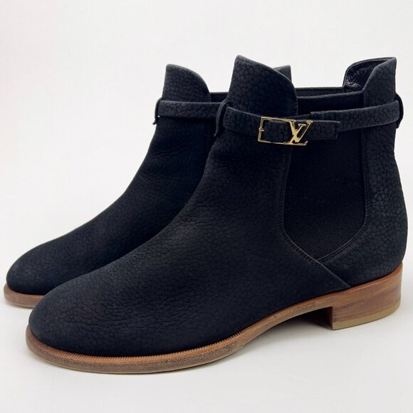 Louis Vuitton Chelsea ankle boots LV buckle navy blue nubuck 7 US or 37 EUR - Picture 4 of 14